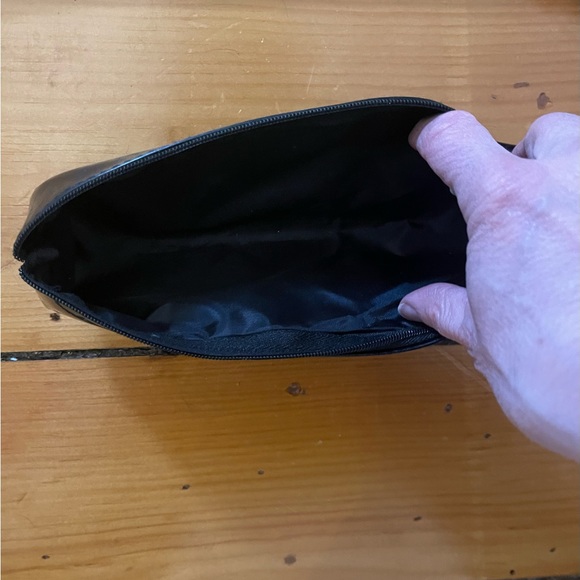 Harrods black patent small pencil case - Picture 4 of 5